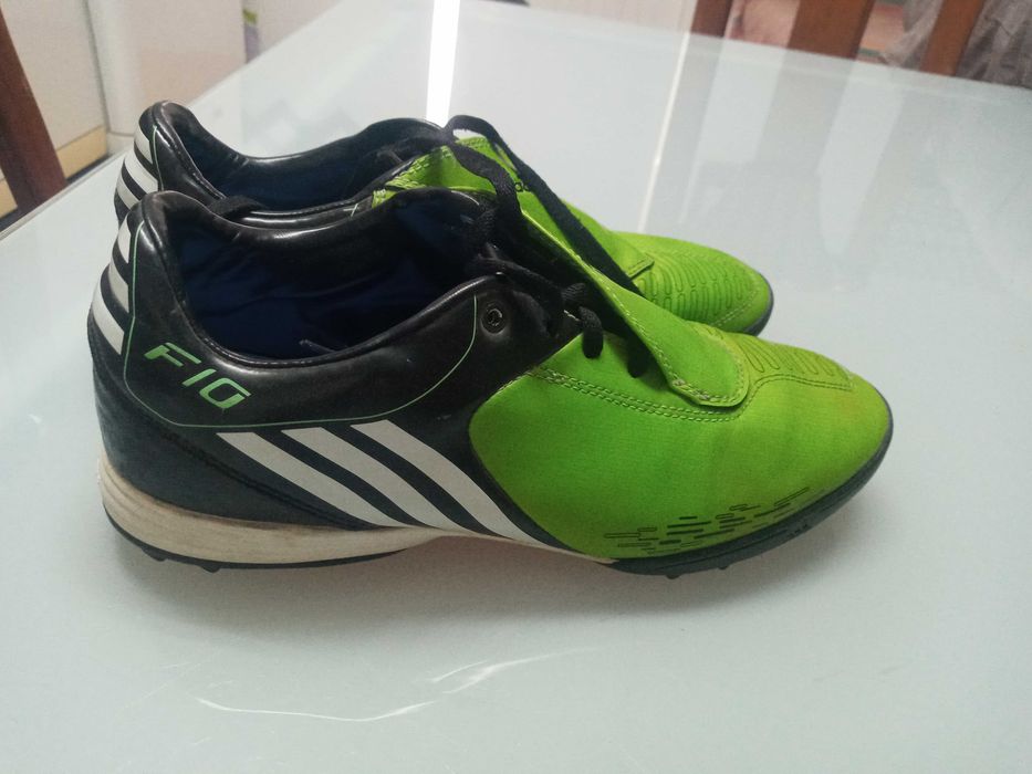 Tenis ADIDAS n 40