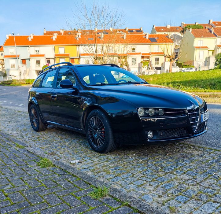 Alfa Romeo 159 Sportswagon 2.4 JTDm 200cv (única a  nível nacional)