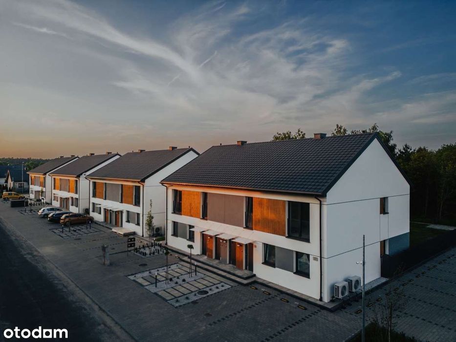 Apartament Bezczynszowy + 4 pokoje + parking + poddasze 40 m2