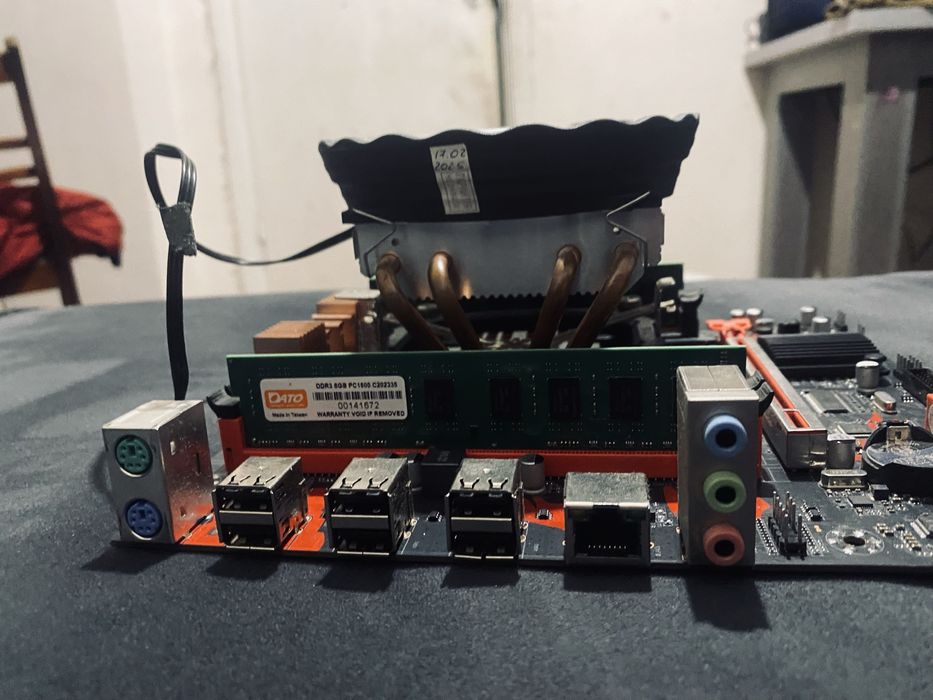 Копмлект пк в ідеальному стані