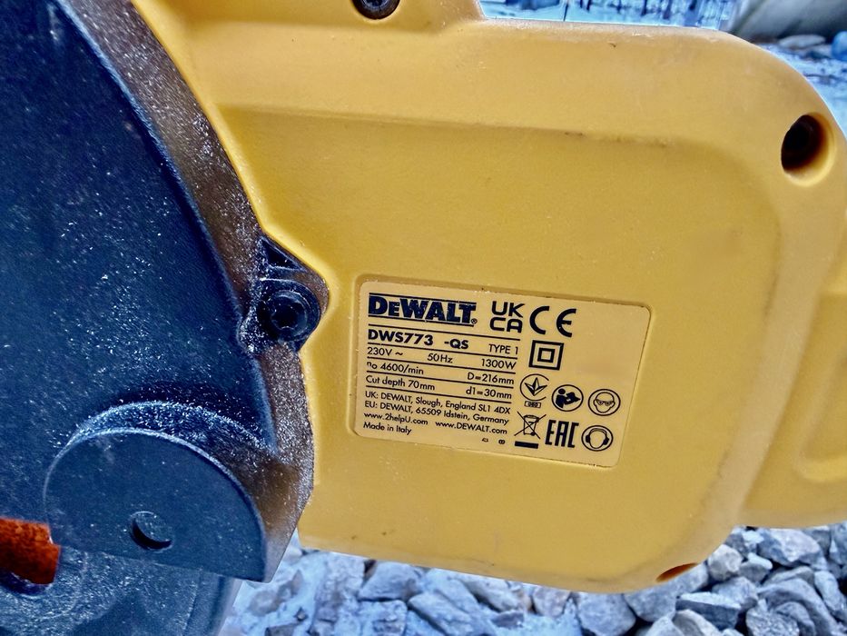 DeWALT DWS773 qs praktycznie nowa ukośnica z posuwem