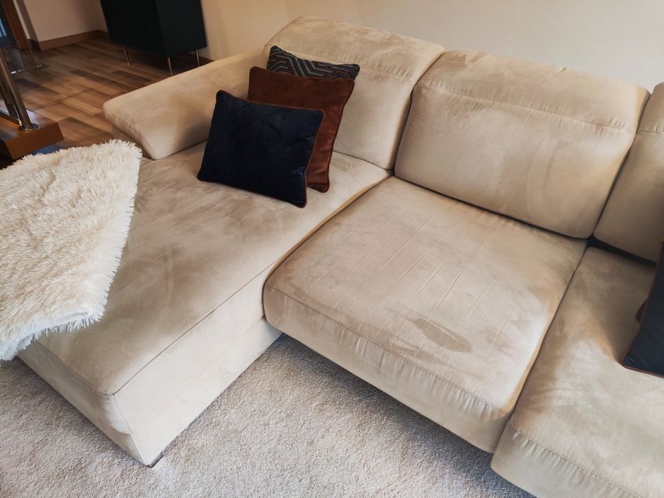 Sofá de 3 lugares com chaise longue