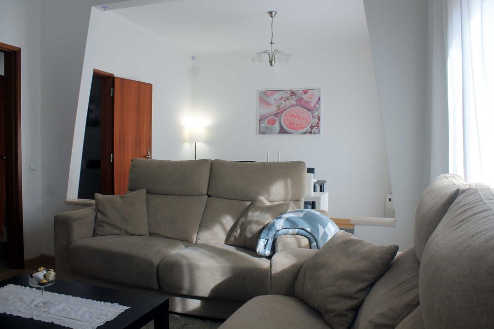 Moradia T3 com Anexo T1 (Renda Imediata)  Alcanena