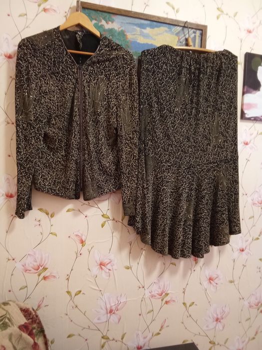 Костюм с люриксом