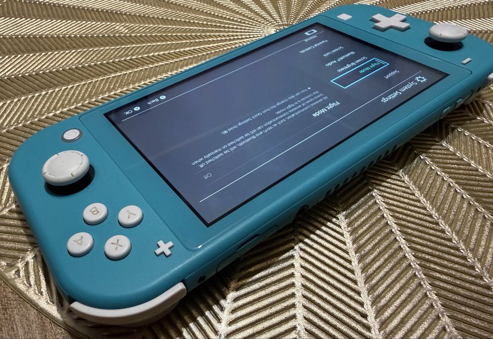 Nintendo Switch Lite パープル　中古 Nintendo Switch Lite 10004542 Konsola, Niebieski, 22,5 x 8,5 x 11