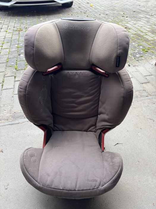 Foltelik Maxi Cosi isofix