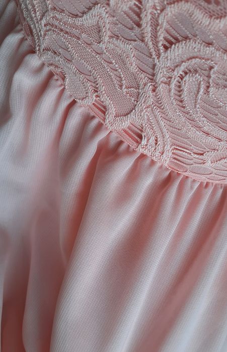 Сукня, Плаття 44р