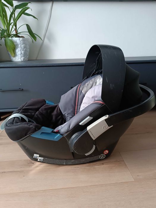 Автокрісло cybex
