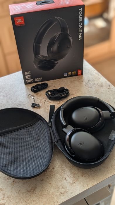 Навушники  JBL Tour One M3 Black повнорозмірні бездротові