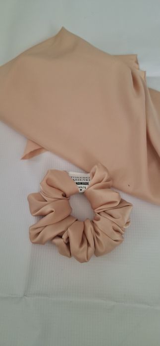 Nowość gumki scrunchies jedwab