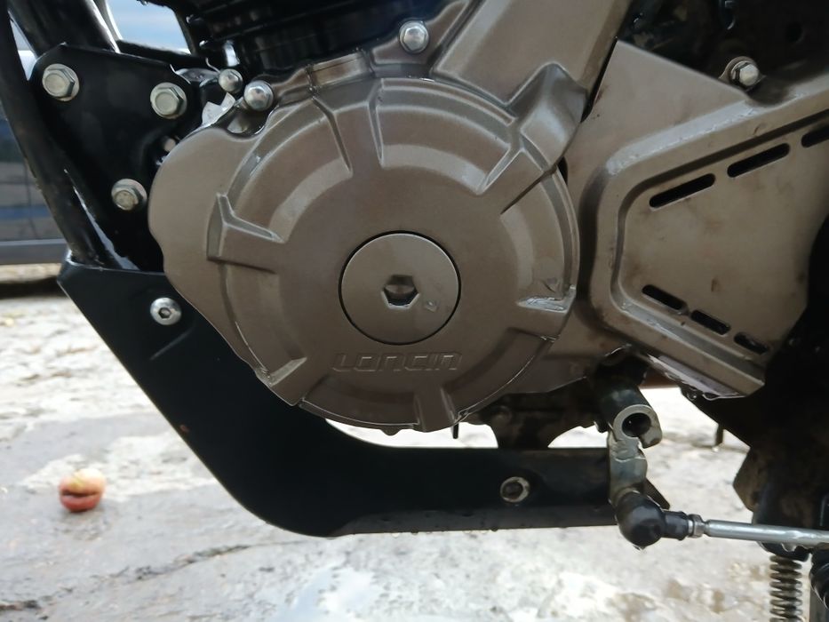 Продам Loncin cr4 new 250