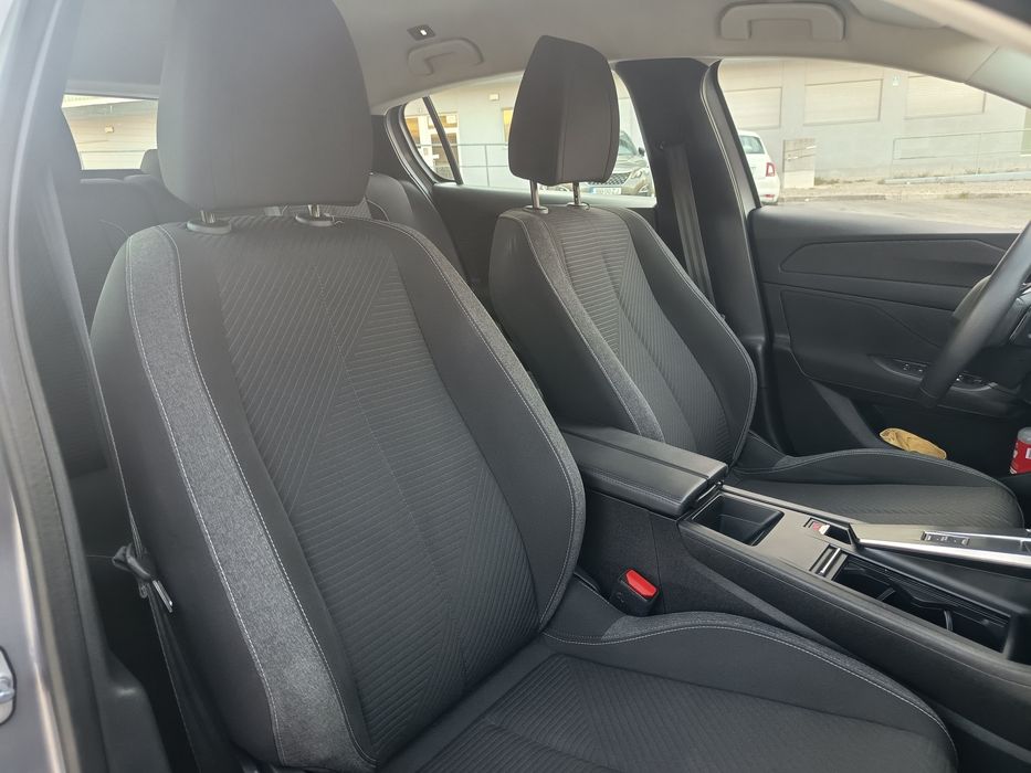 Peugeot 308 - Automático