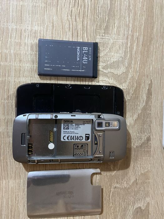 Мобильный телефон Nokia E75