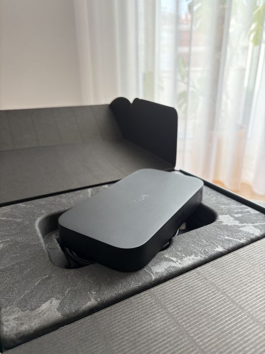 Philips Hue Play HDMI Sync Bo