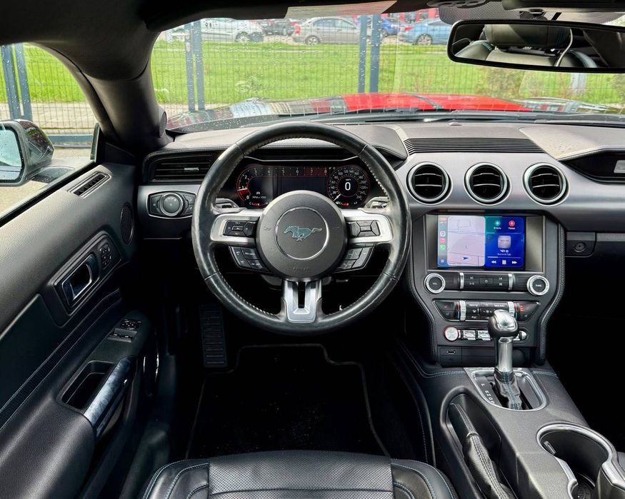 Продаж Ford Mustang