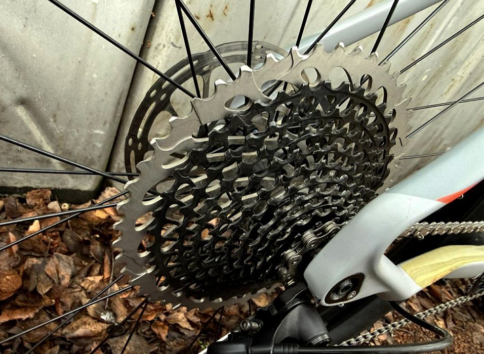 Карбоновий Cube Reaction GTC Eagle,як новий