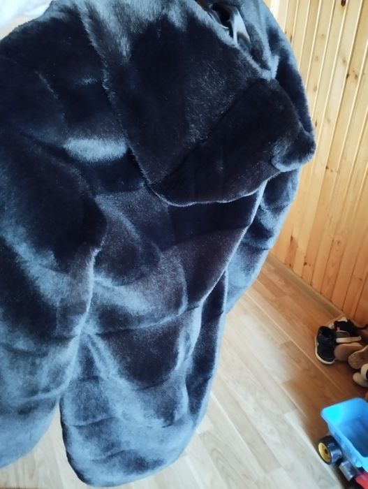 Продам Жіночу шубу з еко хутра