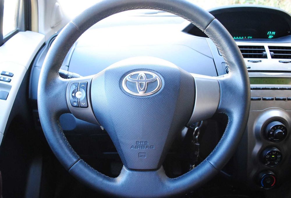 Toyota Yaris 1.0 VVT-i