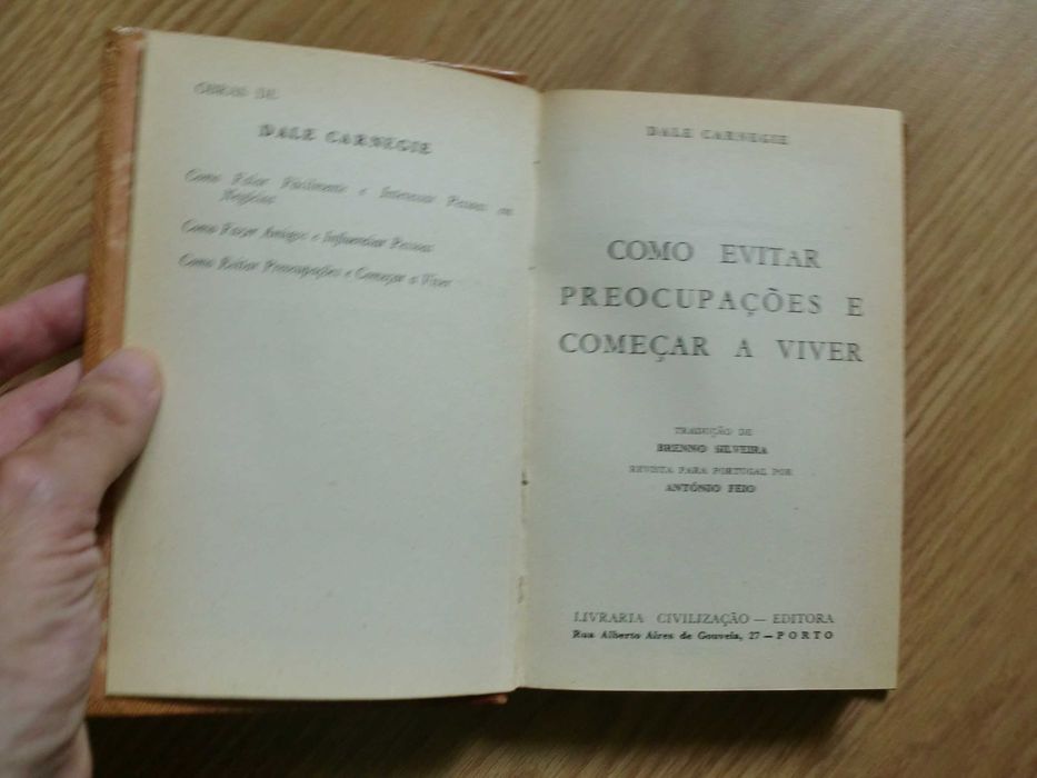 Como Evitar Preocupações e Começar a Viver
de Dale Carnegie