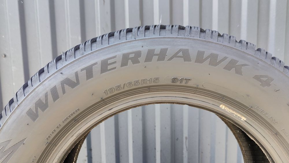 195/65/15 Firestone  Winter Hawk 4 komplet