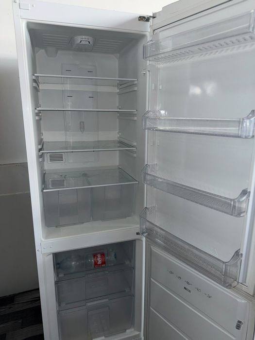 Frigorífico combinado MEIRELES