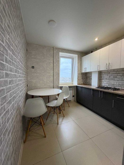 2-х ком. 3 мкр. Левый берег