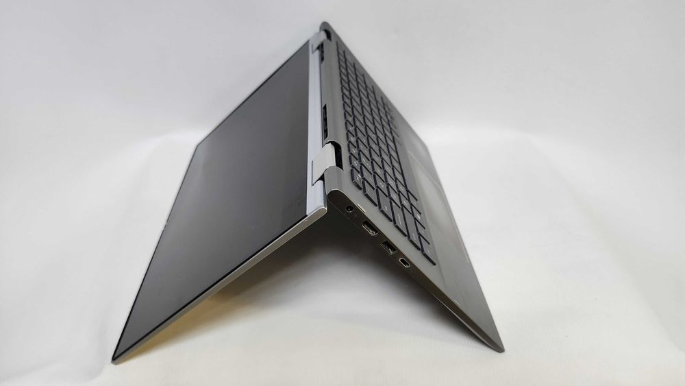 Dell inspirion 5406 2in1 14"FHD IPS TOUCH i5-1135G7 12GB  256GB SSD
