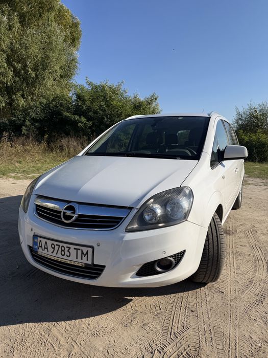 Opel Zafira 2014/ 1.7 л/ надійна машина, 7 місць