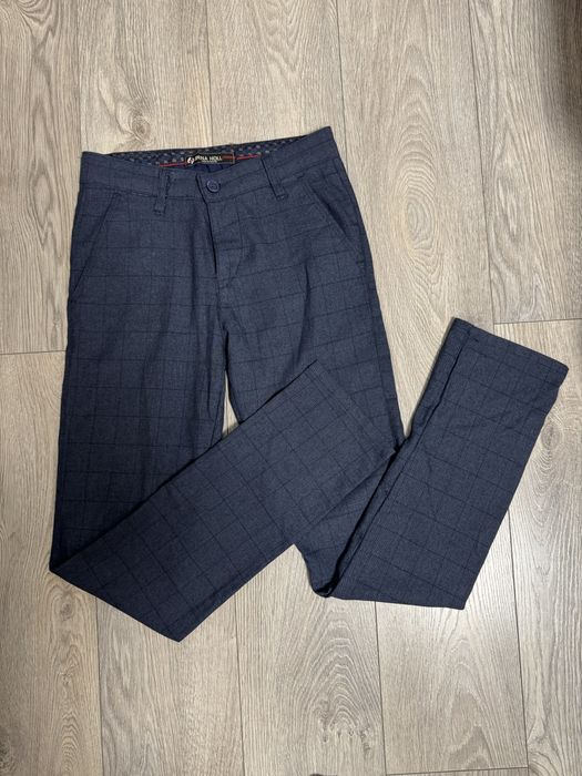 Чоловічі брюки в клітинку