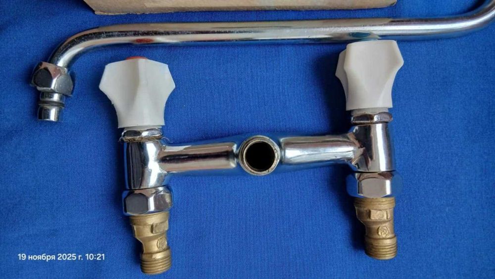 кран водяной бронзовый, смеситель