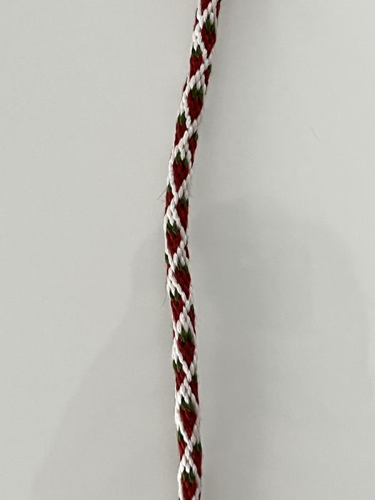 Breloczek kumihimo truskawka