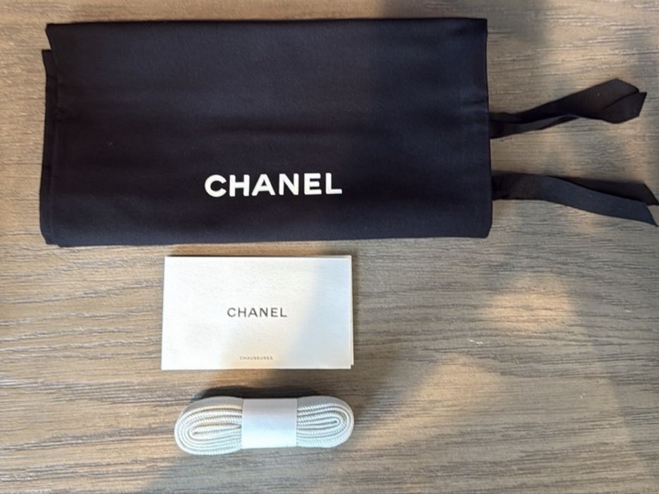 Ténis Sapatos Chanel 42/43