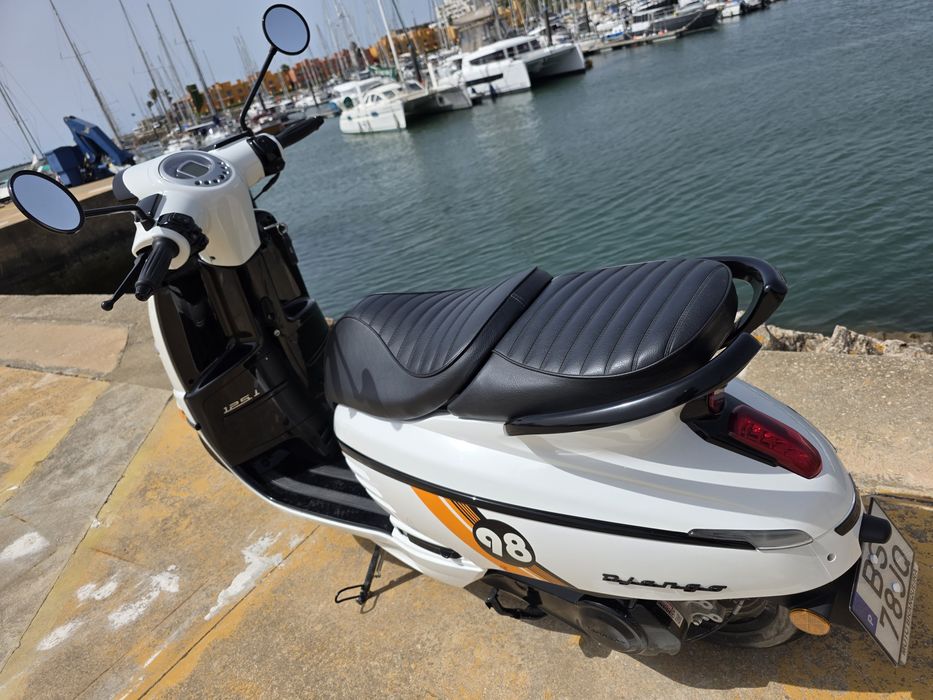 Peugeot django 125 abs 2025
