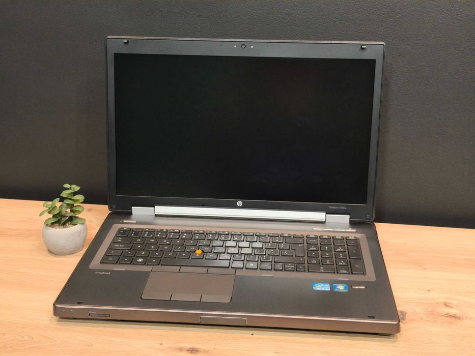 Laptop HP Workstation 8760w i7-2820 8GB Quadro 3000M