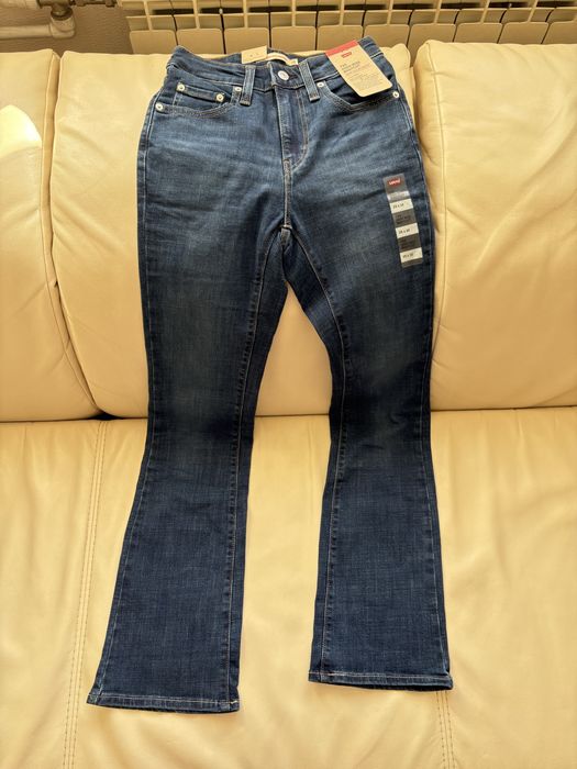 Джинсы Levis 725, женские, клеш