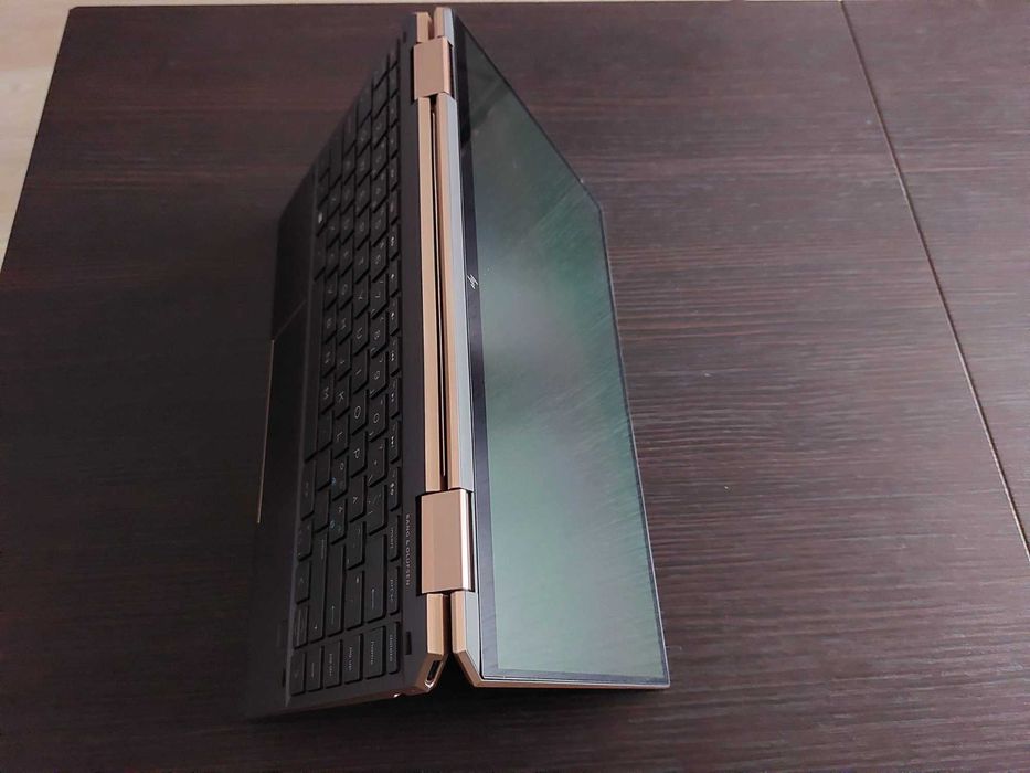 HP Spectre x360 Connvertible 13  i5-1135G7 ,8ram ,512Gb SSD 4K