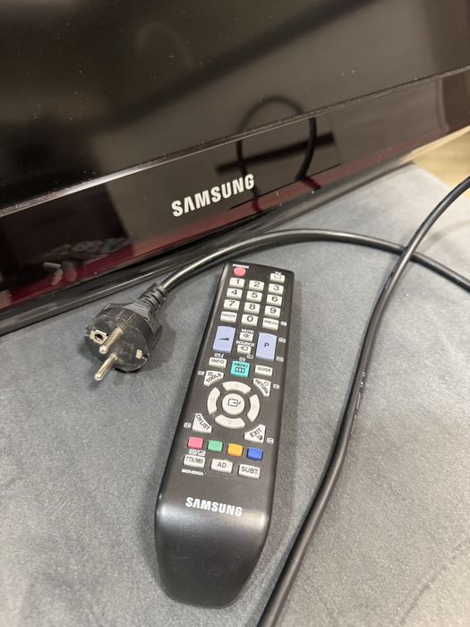 TV Samsung 26’ , модель LE26B460B2W