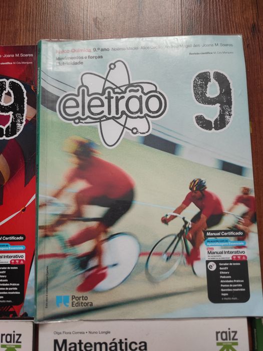Manuais escolares - 8° e 9° ano
