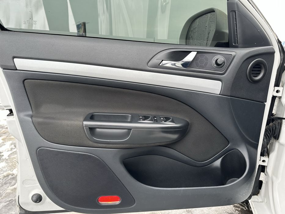 Skoda Octavia  Шкода Октавія А5-2012 рік випуску, 1,6 TDI.