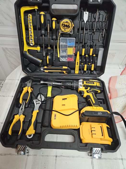 Aparafusadora  com bat