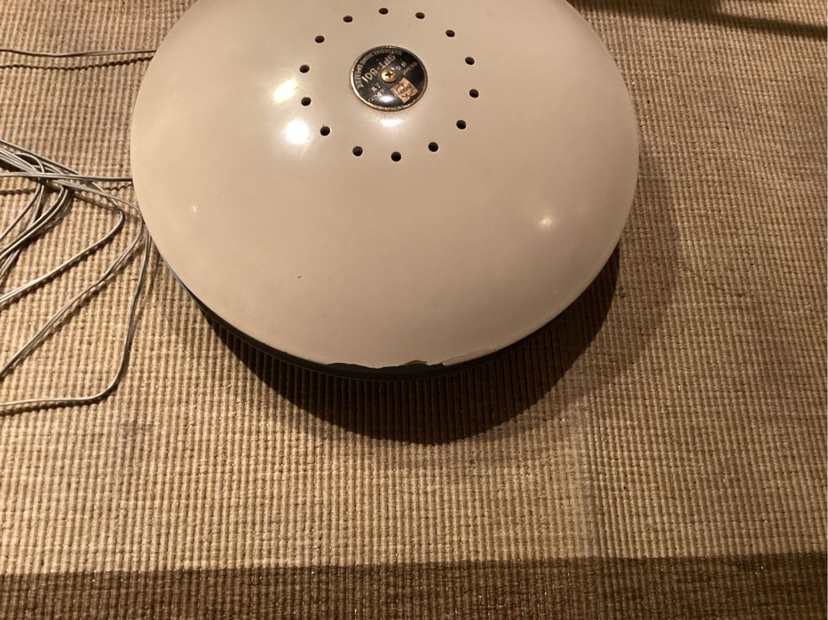 Coluna de som Disco voador UFO National Spt-510 de 1961. Art Deco.