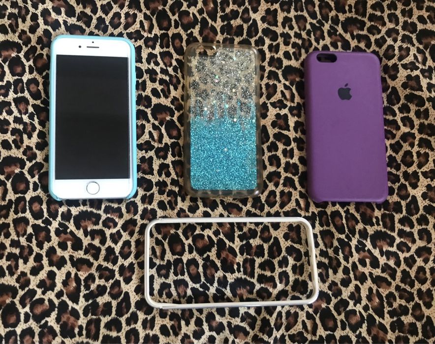 Смартфон Айфон 6 128 ГБ з чохлами