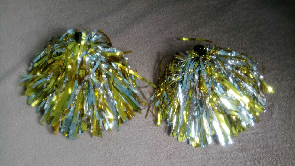 Pompony do tańca dla cheerliderek