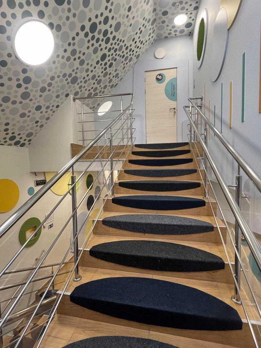 Сдам окрему будівлю з закриою теріторією. Шевченківський р-н