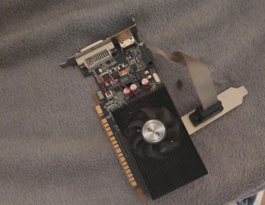 Placa gráfica gt710