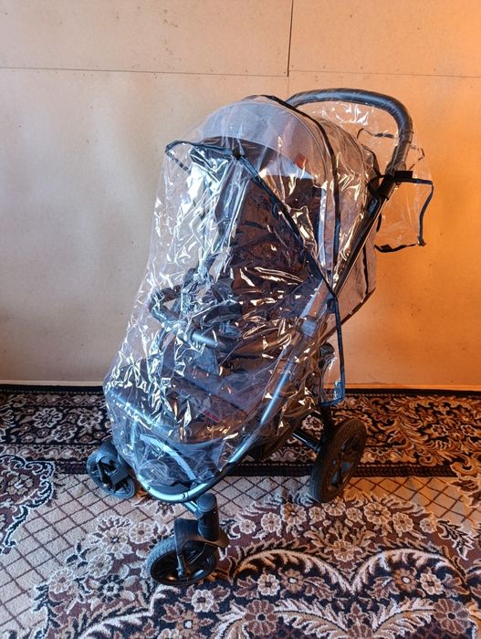 Продам дитячу прогулянкову коляску