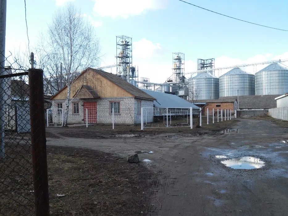 Здам ангар з офісом і підвалом в оренду