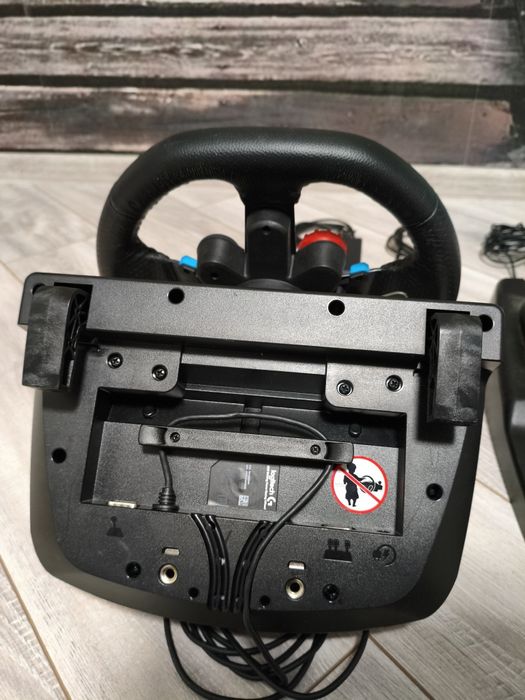 Руль Logitech g29