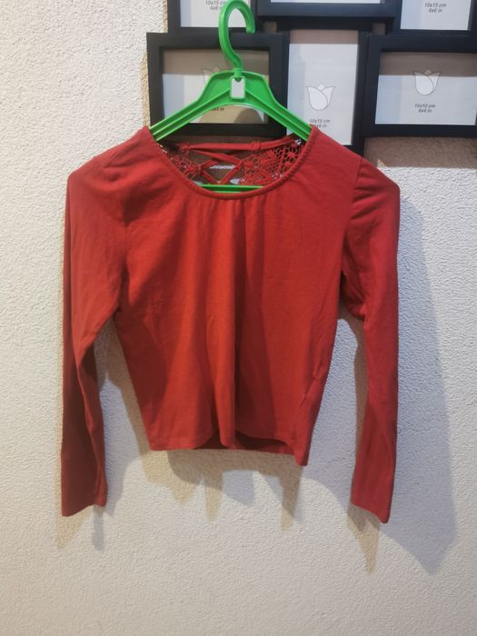 Damska bluzka top na długi rękaw w bardzo dobrym stanie. Rozmiar M
Dłu