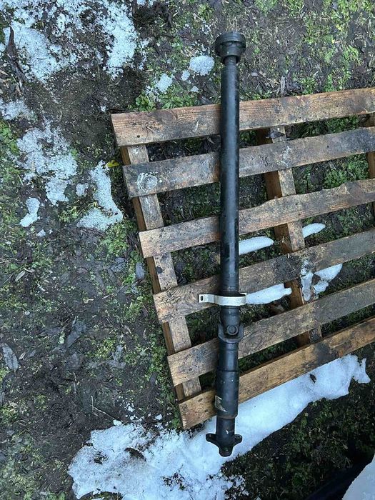 Продам кардан бмв є46 330 дизель на акпп